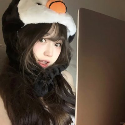 男生女生向前冲